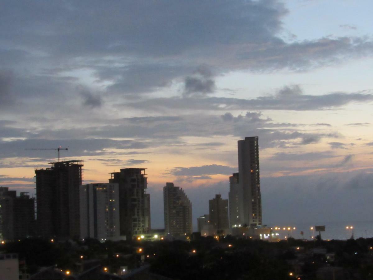 Vivienda Turistica Las Palmas Cartagena Luaran gambar